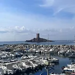 Le Dramont Apartment Saint-Raphaël