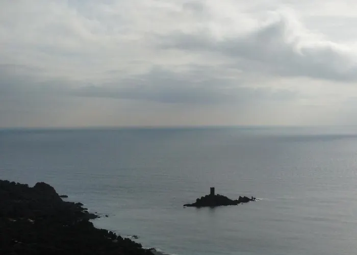 Le Dramont * Saint-Raphael (Var)